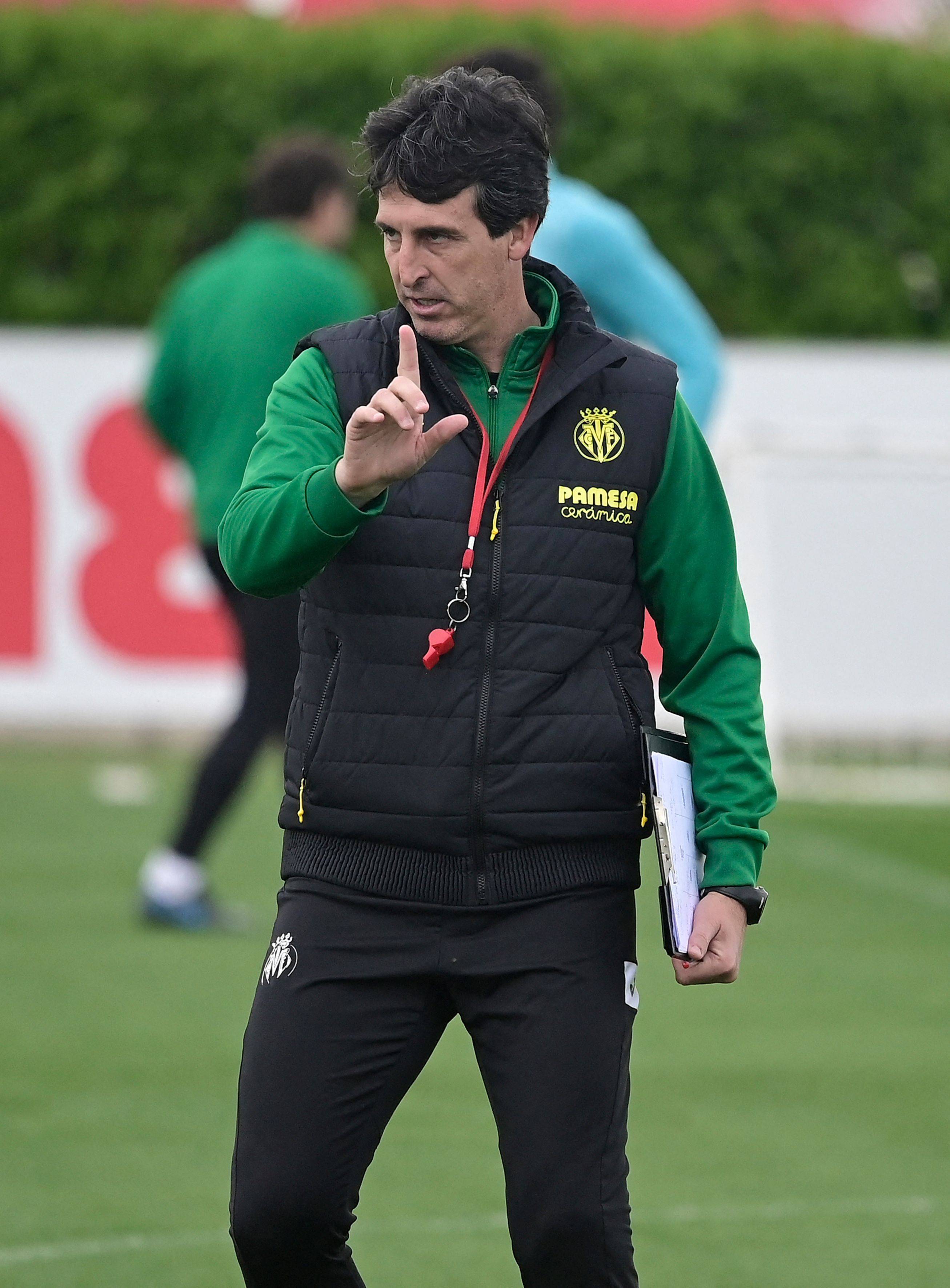 jinnianhui包含太狠了!今晚成都蓉城备战意甲达拉斯独行侠窗口期扳平良机,关键时刻比利亚雷亚尔备战亚冠的词条