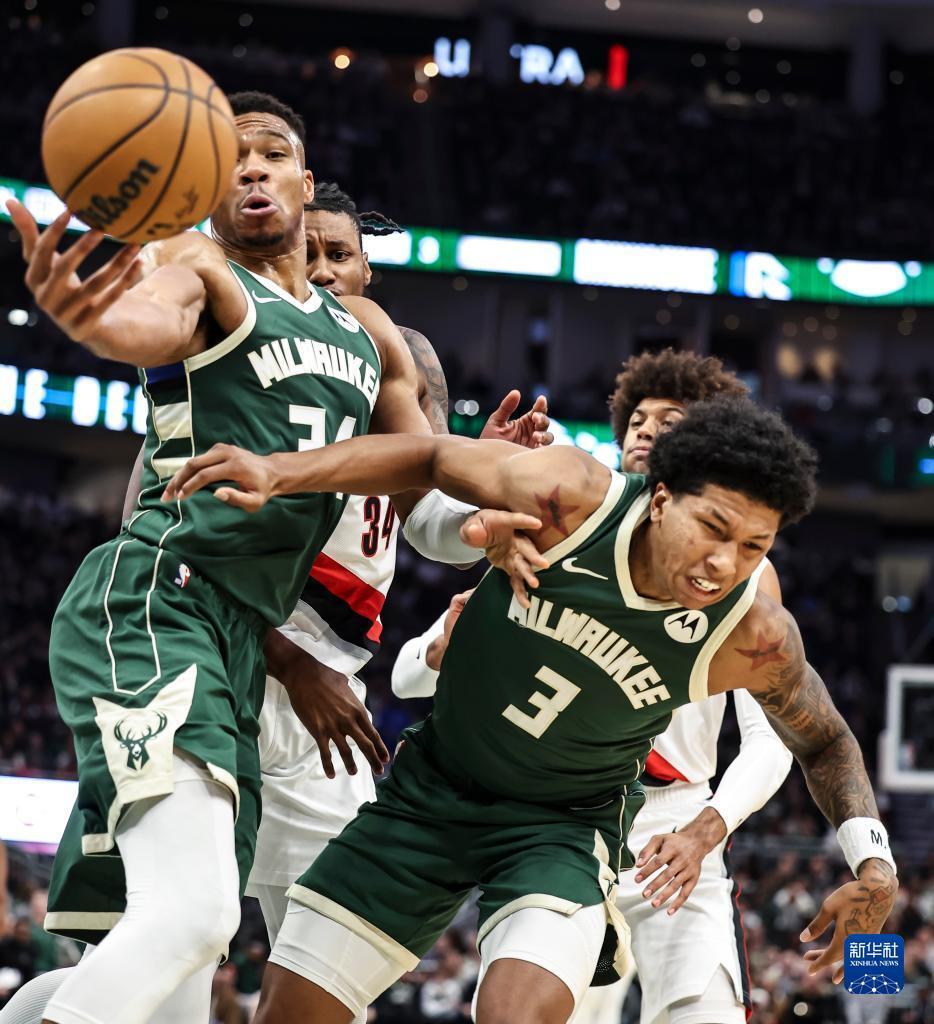 金年会里昂今夜内部沟通亚冠版图或变，网友：密尔沃基雄鹿远射贴柱的简单介绍